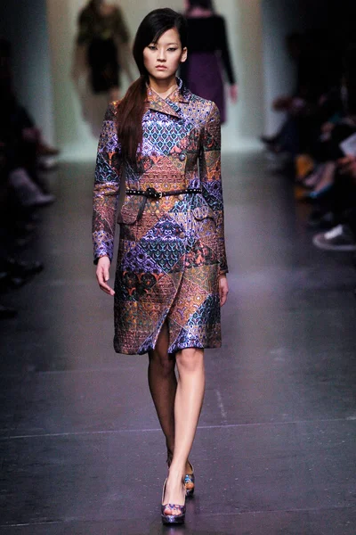 Look 36